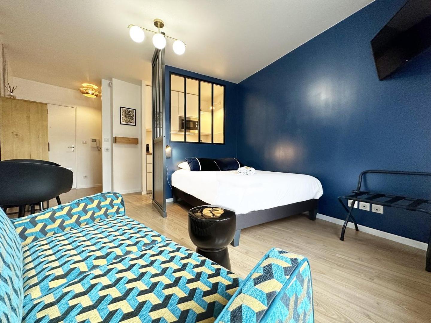C Le 15 - Studio Cosy Avec Parking Chartres Eksteriør bilde