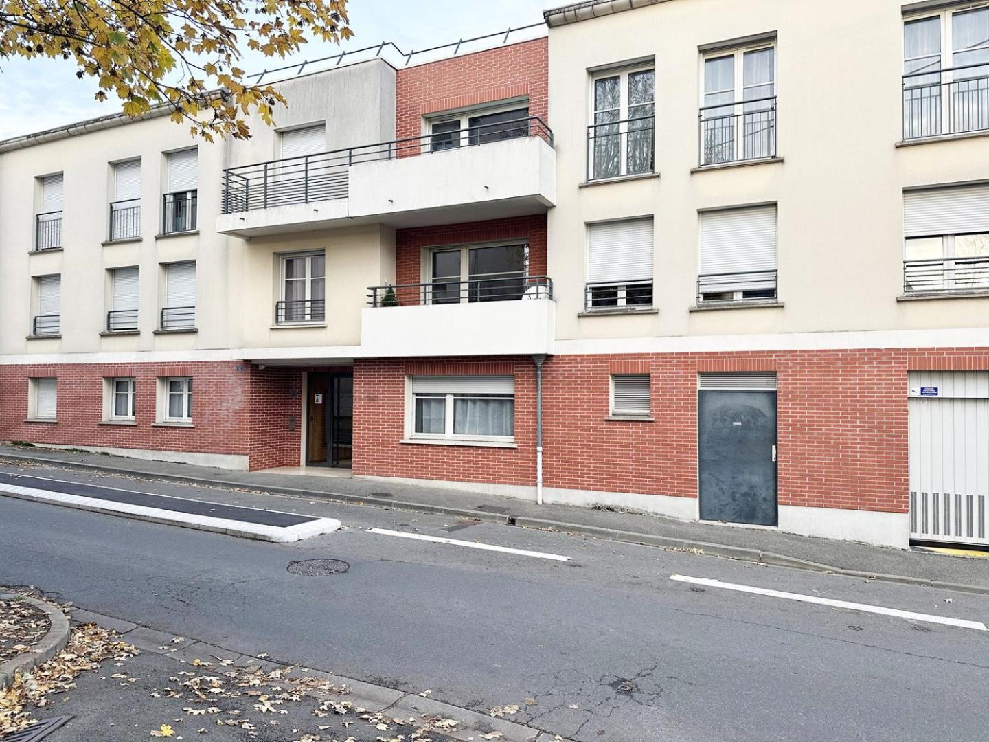 C Le 15 - Studio Cosy Avec Parking Chartres Eksteriør bilde